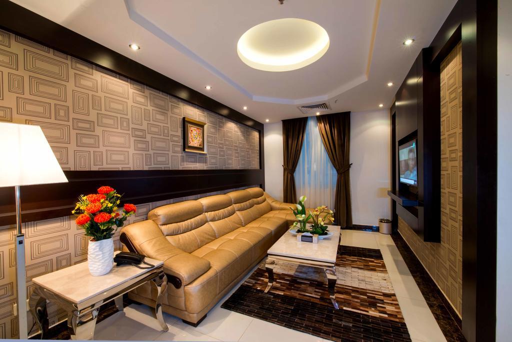 Al Yamama Palace Hotel Suites Riyadh Exteriör bild