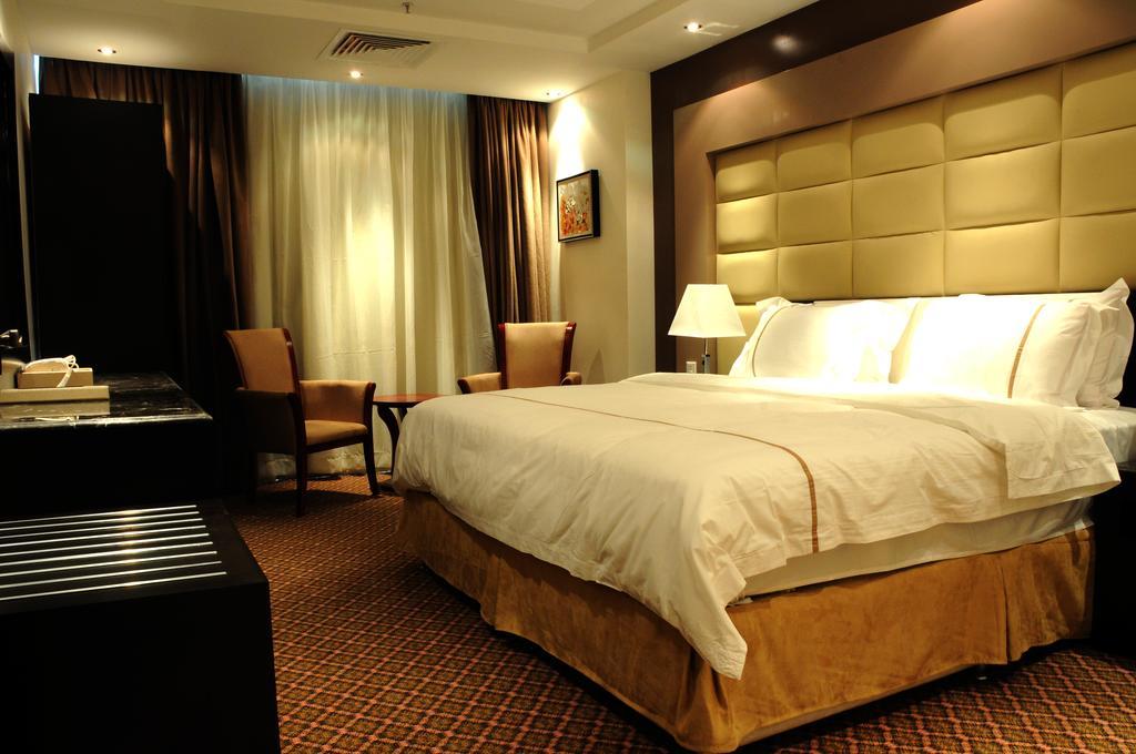 Al Yamama Palace Hotel Suites Riyadh Rum bild