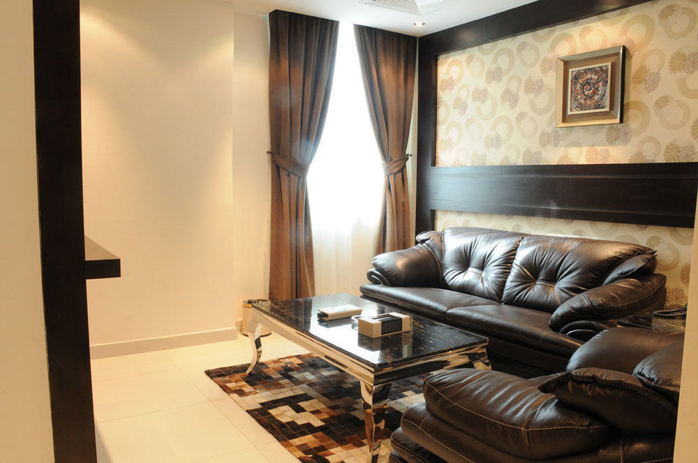 Al Yamama Palace Hotel Suites Riyadh Exteriör bild