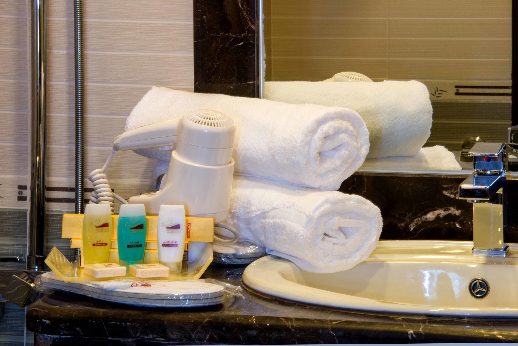 Al Yamama Palace Hotel Suites Riyadh Exteriör bild